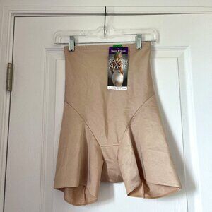 New Women's Naomi & Nicole Smooth Away High Waist Boy Short Nude Size L